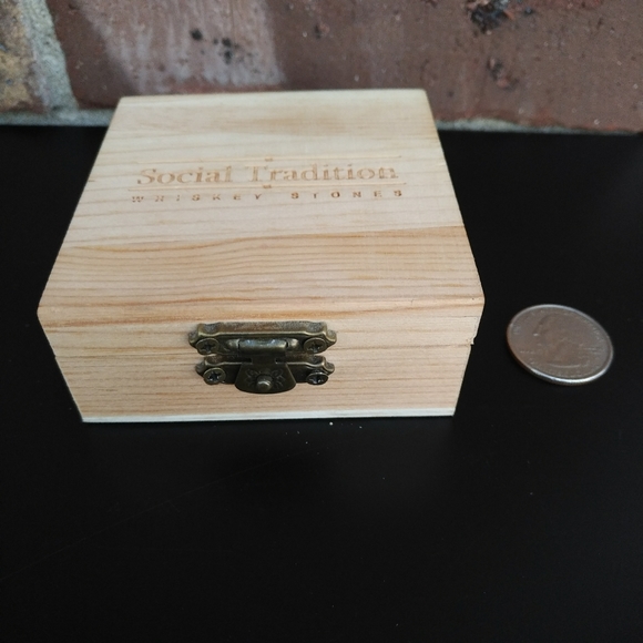 NEW 9 Natural Whiskey Stones by Social Tradition - Picture 3 of 4